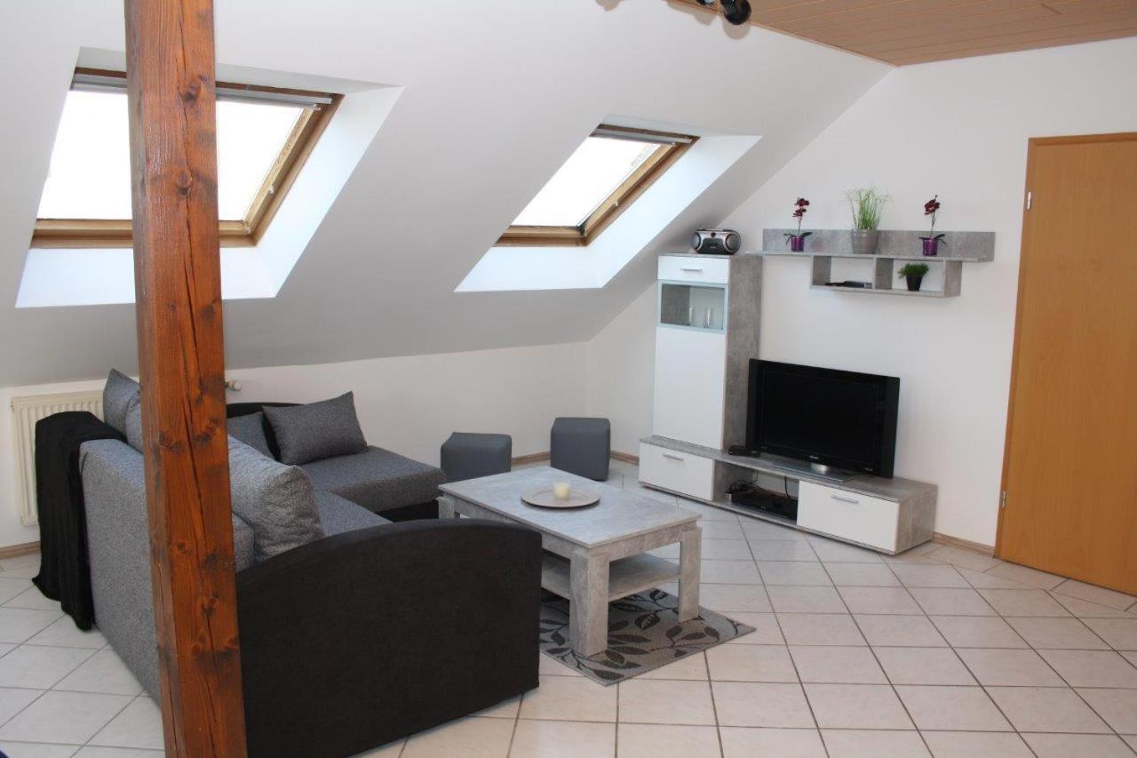 Ferienwohnung Kempf Mandelbachtal Ommersheim Экстерьер фото
